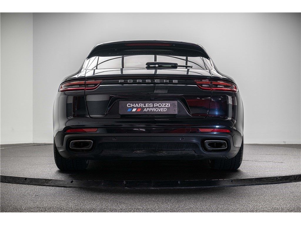 Porsche Panamera 2020