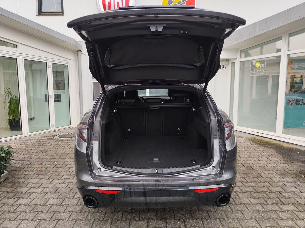 Alfa Romeo Stelvio 2024