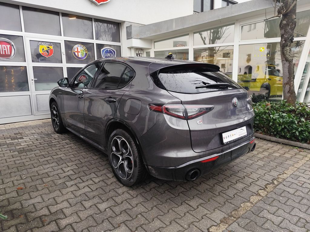 Alfa Romeo Stelvio 2024