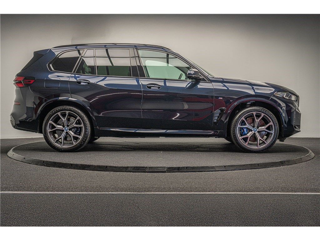 BMW X5 2024