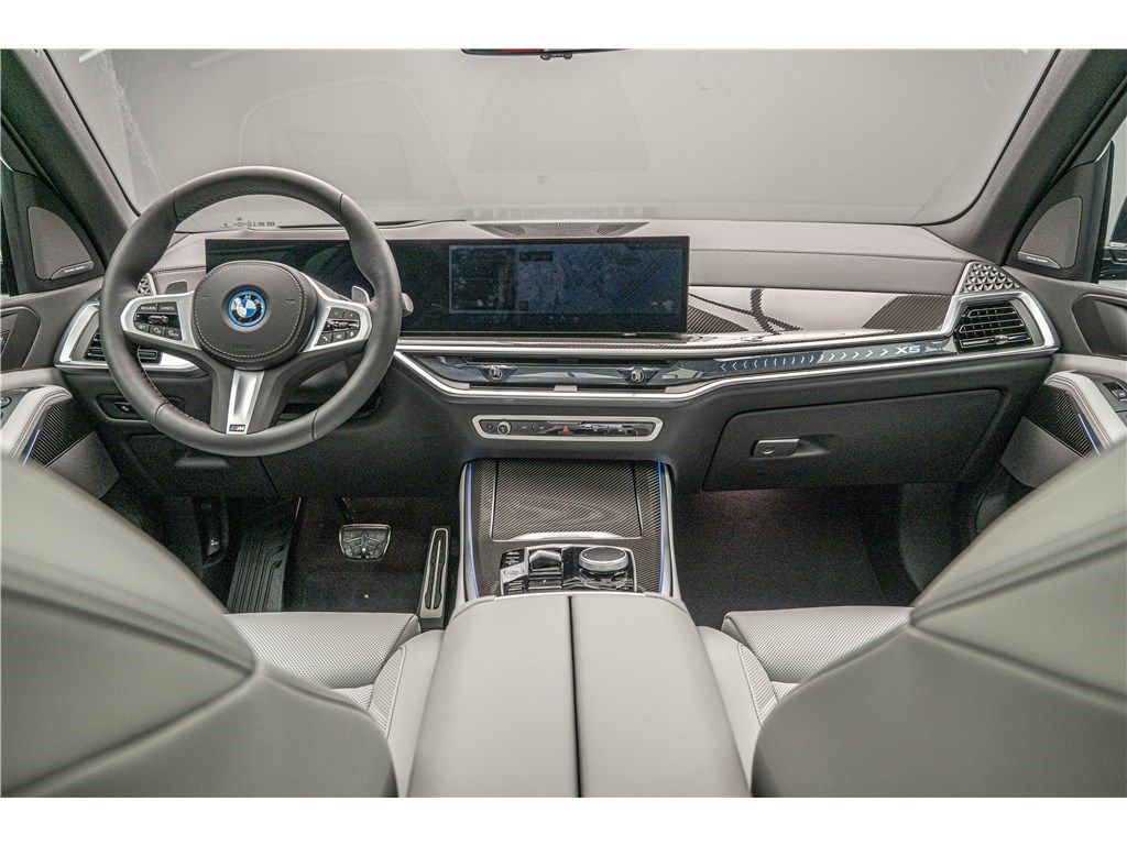 BMW X5 2024