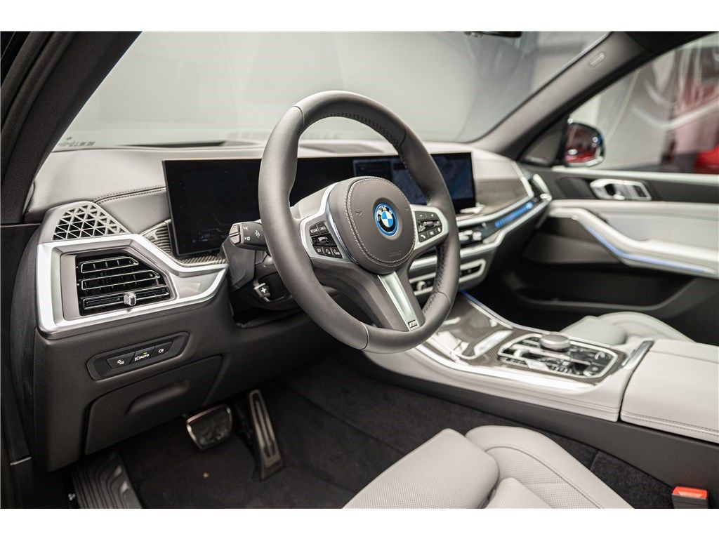 BMW X5 2024