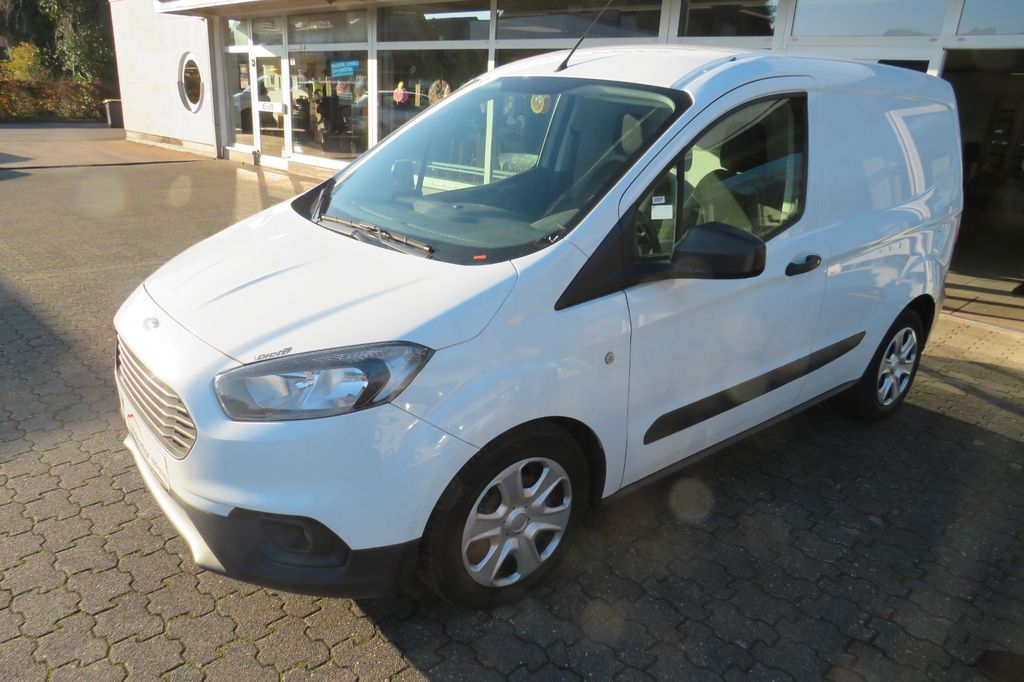 Ford Transit Courier 2020
