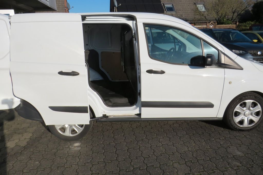 Ford Transit Courier 2020