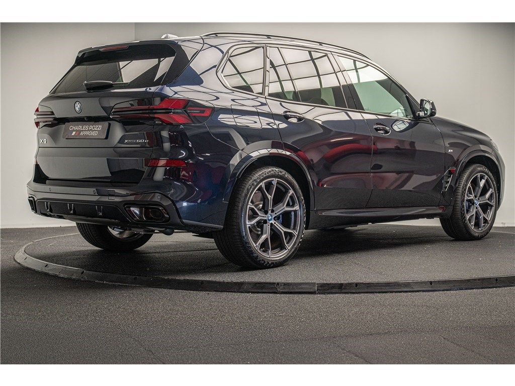 BMW X5 2024