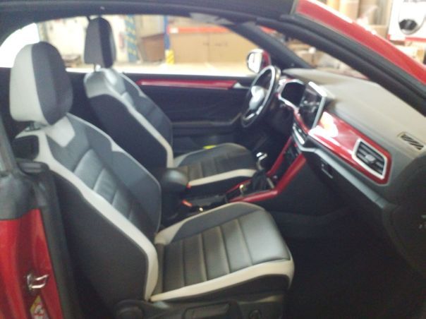 Volkswagen T-Roc 2024