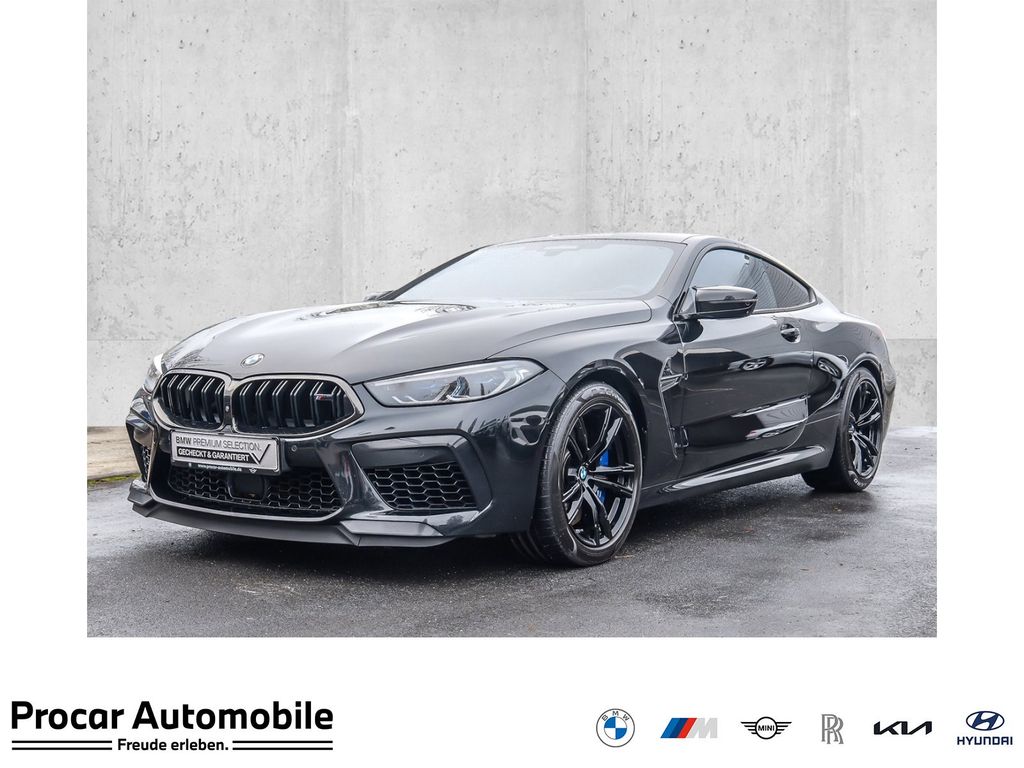 BMW M8 2023