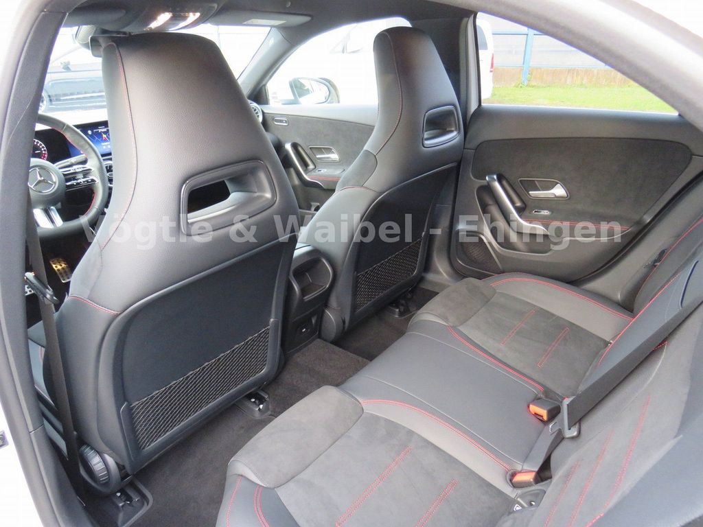 Mercedes-Benz A 250 2024