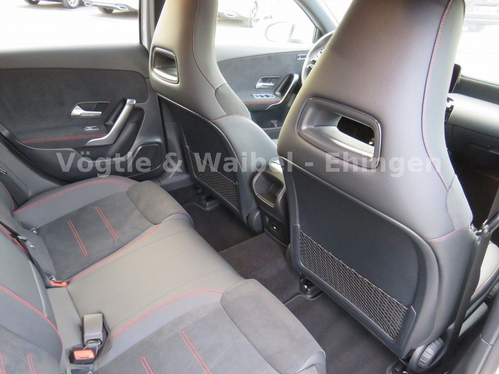 Mercedes-Benz A 250 2024