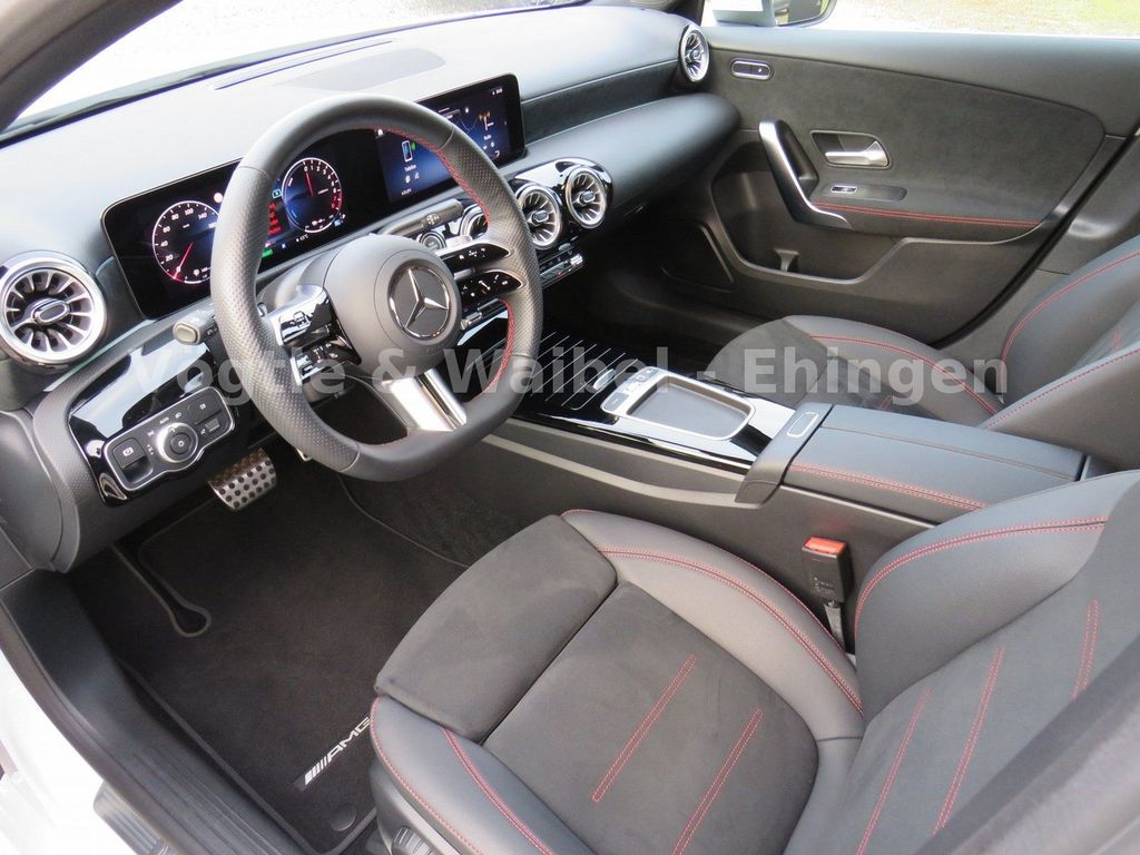 Mercedes-Benz A 250 2024