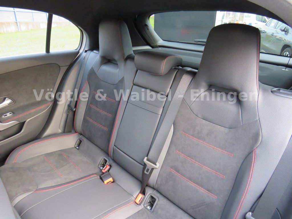 Mercedes-Benz A 250 2024