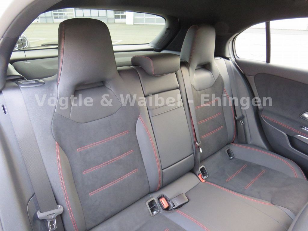 Mercedes-Benz A 250 2024