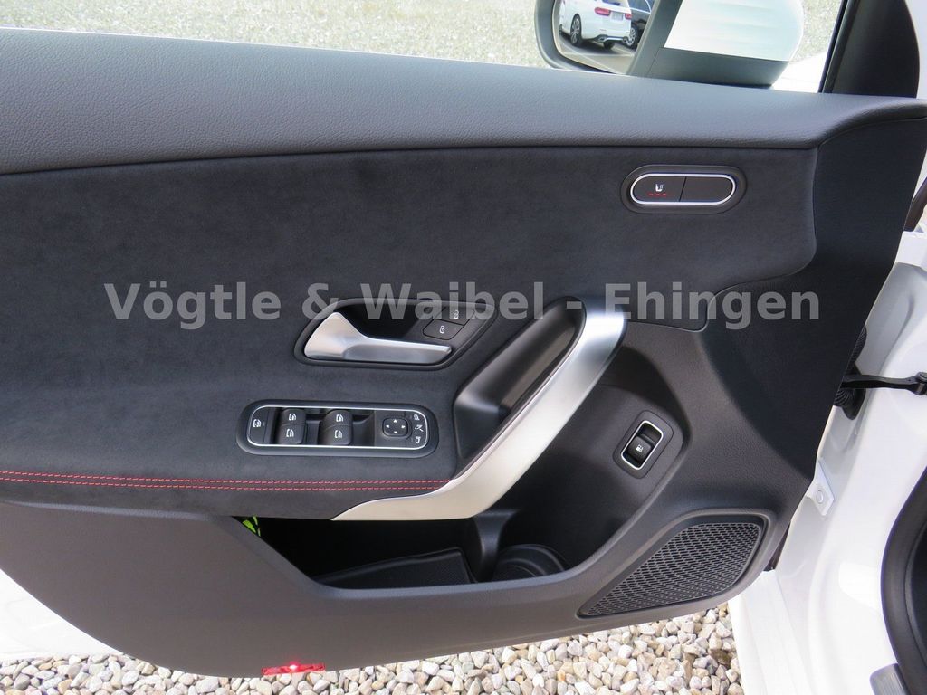 Mercedes-Benz A 250 2024