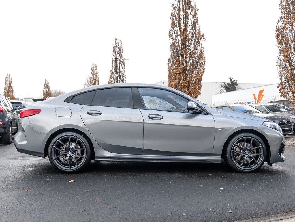 BMW 218 Gran Coupé 2024