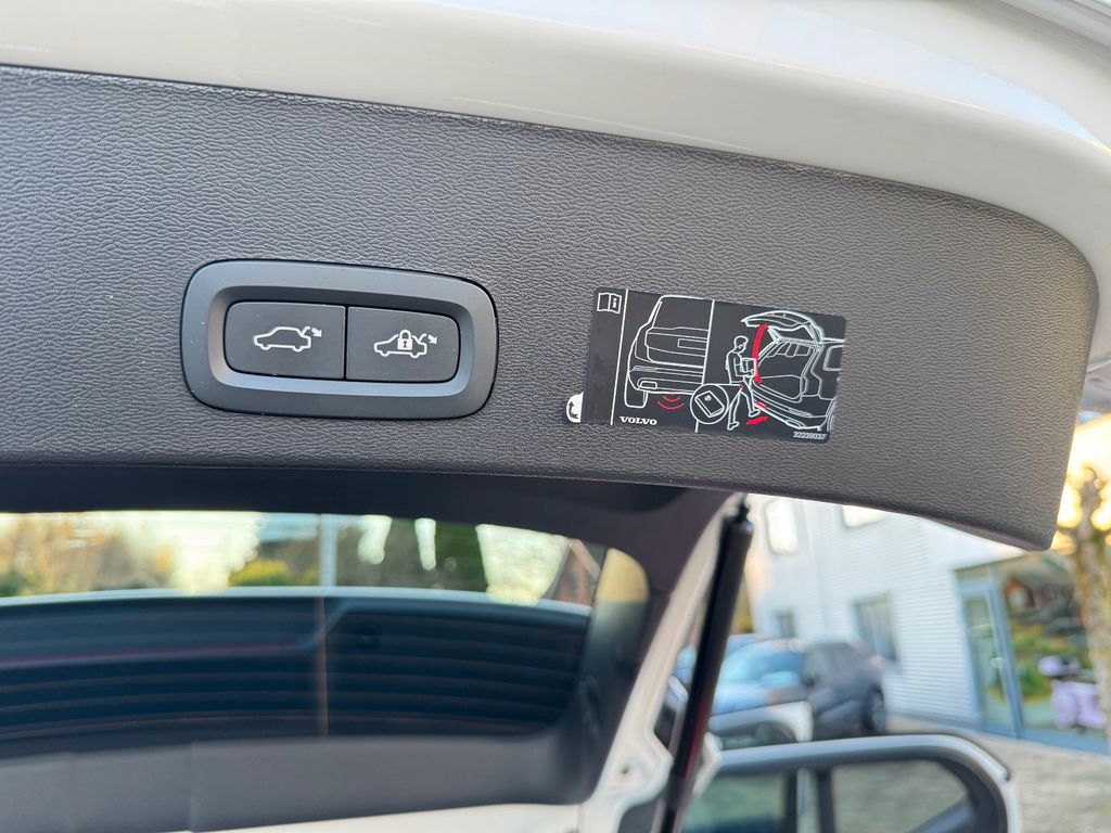 Volvo XC40 2021