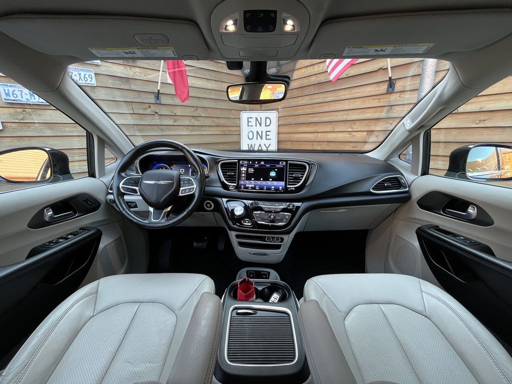 Chrysler Pacifica 2021