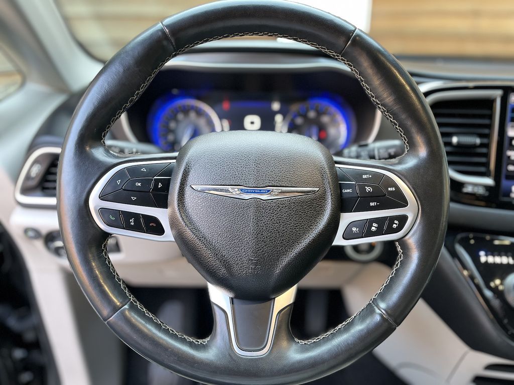 Chrysler Pacifica 2021