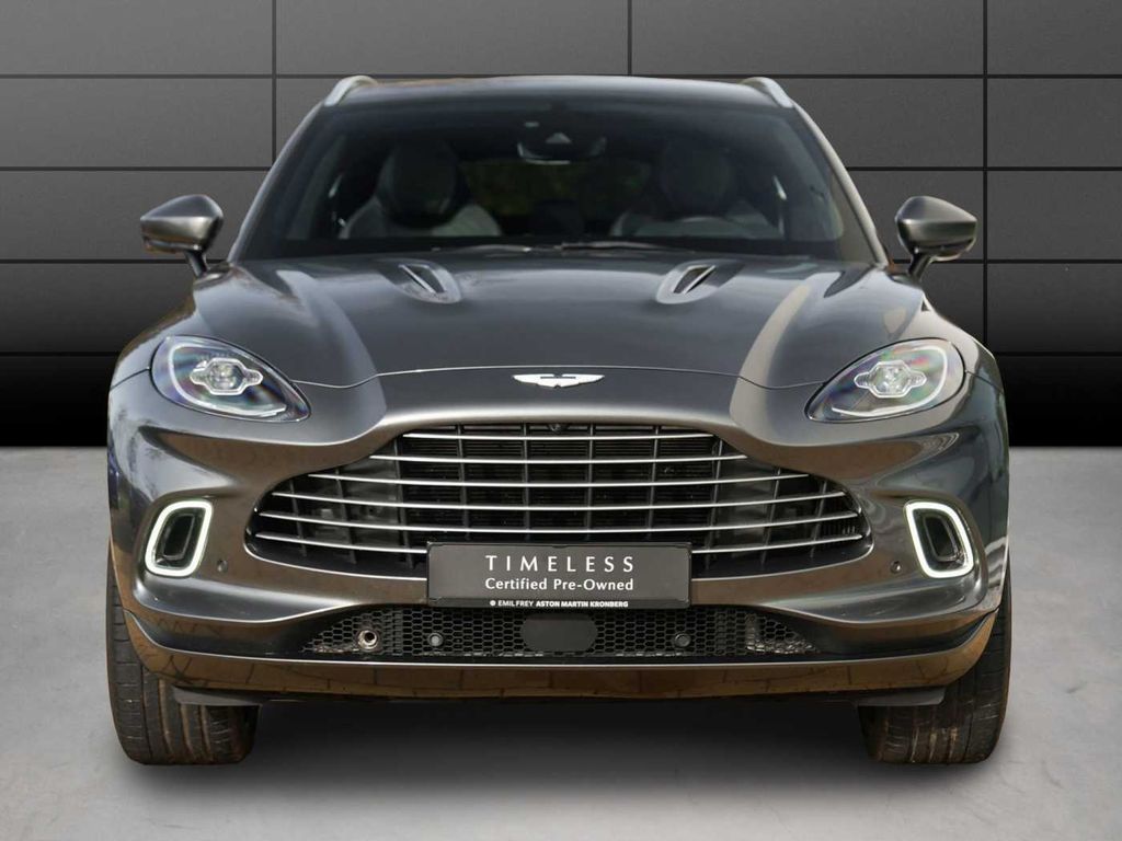 Aston Martin DBX 2024