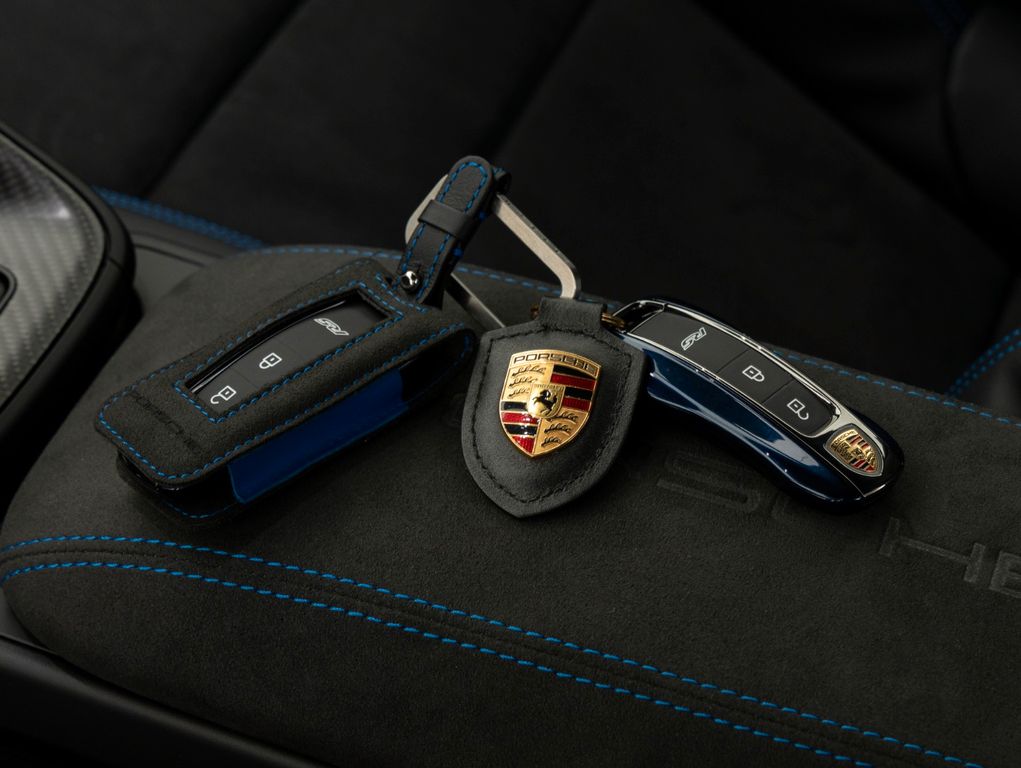 Porsche 992 2025