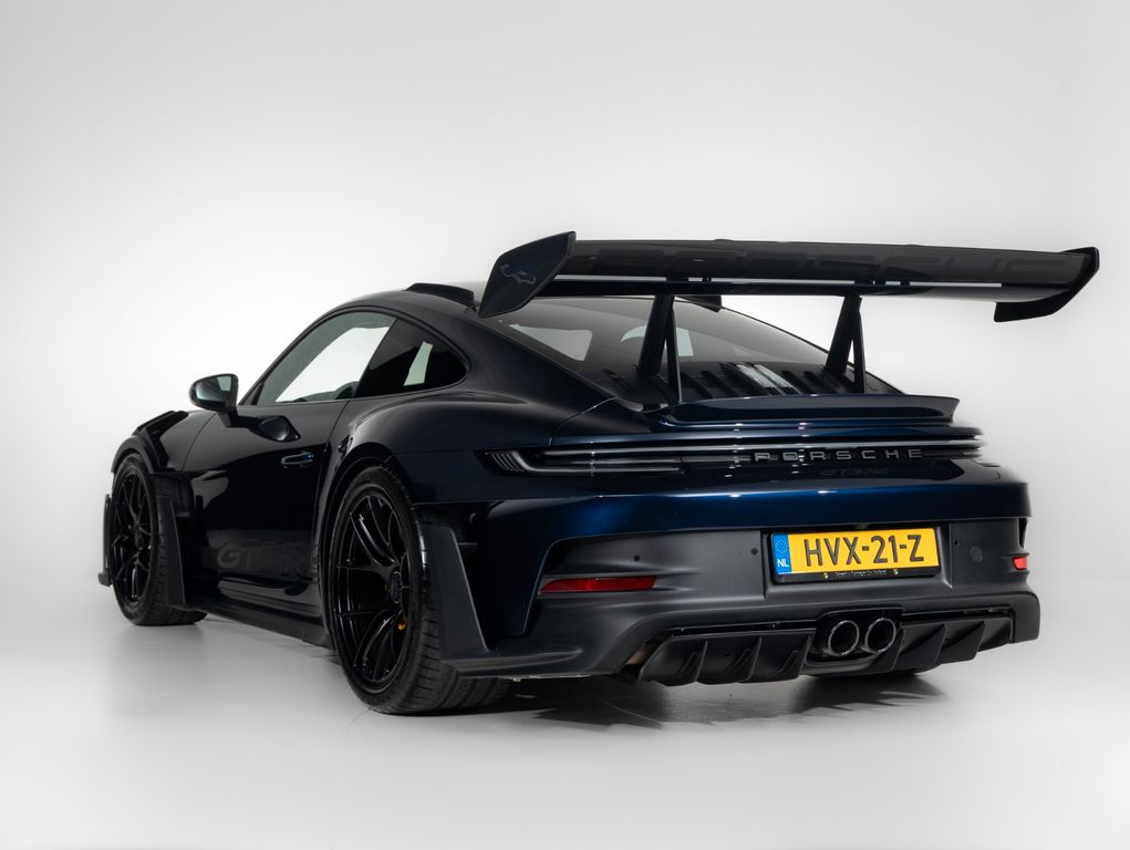 Porsche 992 2025