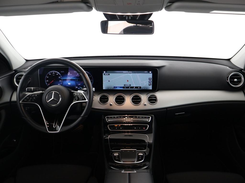 Mercedes-Benz E 300 2022