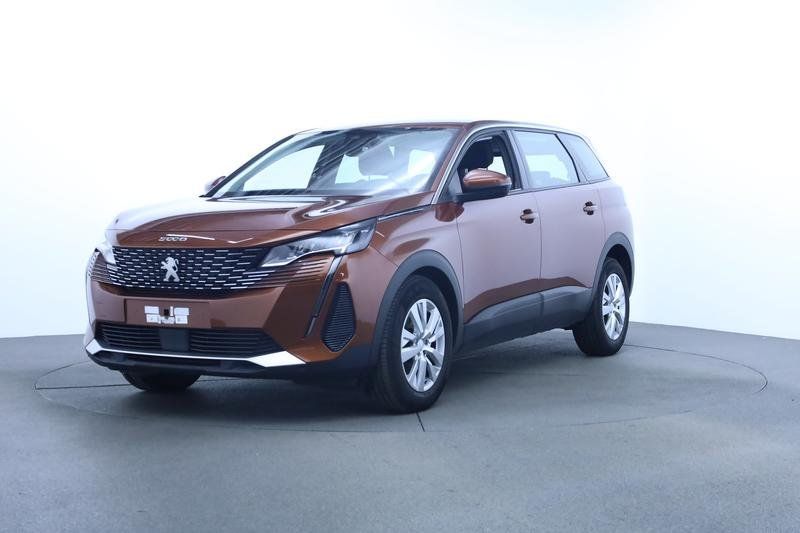 Peugeot 5008 2021