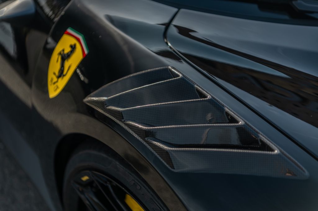 Ferrari 296 GTB 2023