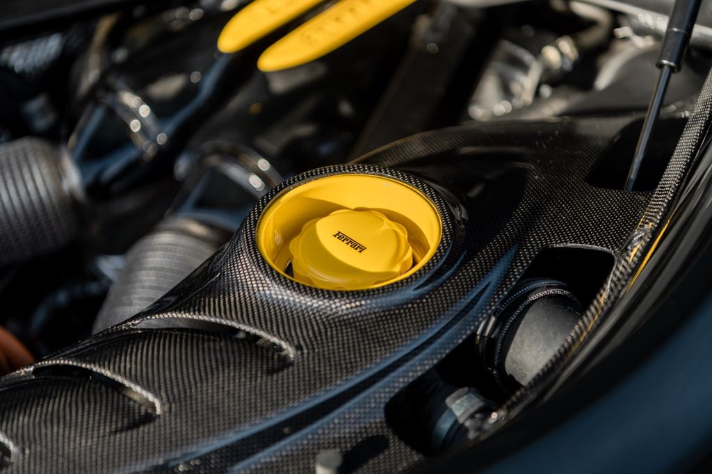 Ferrari 296 GTB 2023