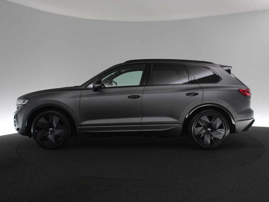 Volkswagen Touareg 2025