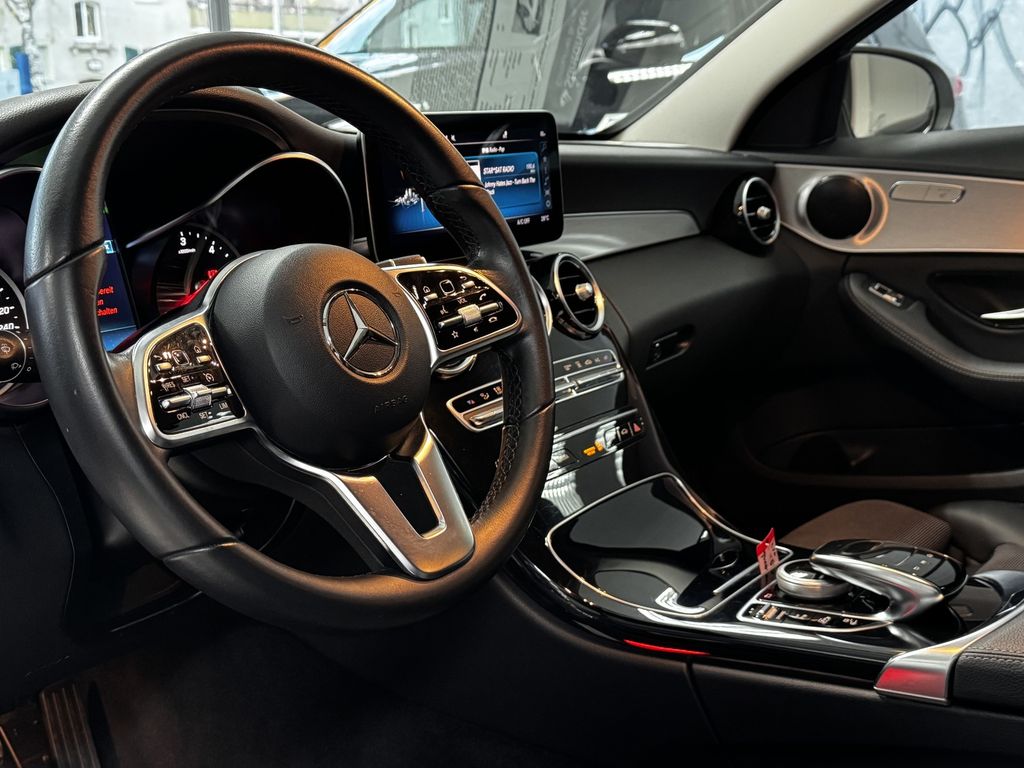 Mercedes-Benz C 300 2020