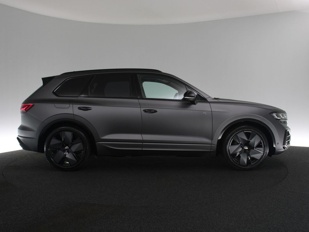 Volkswagen Touareg 2025