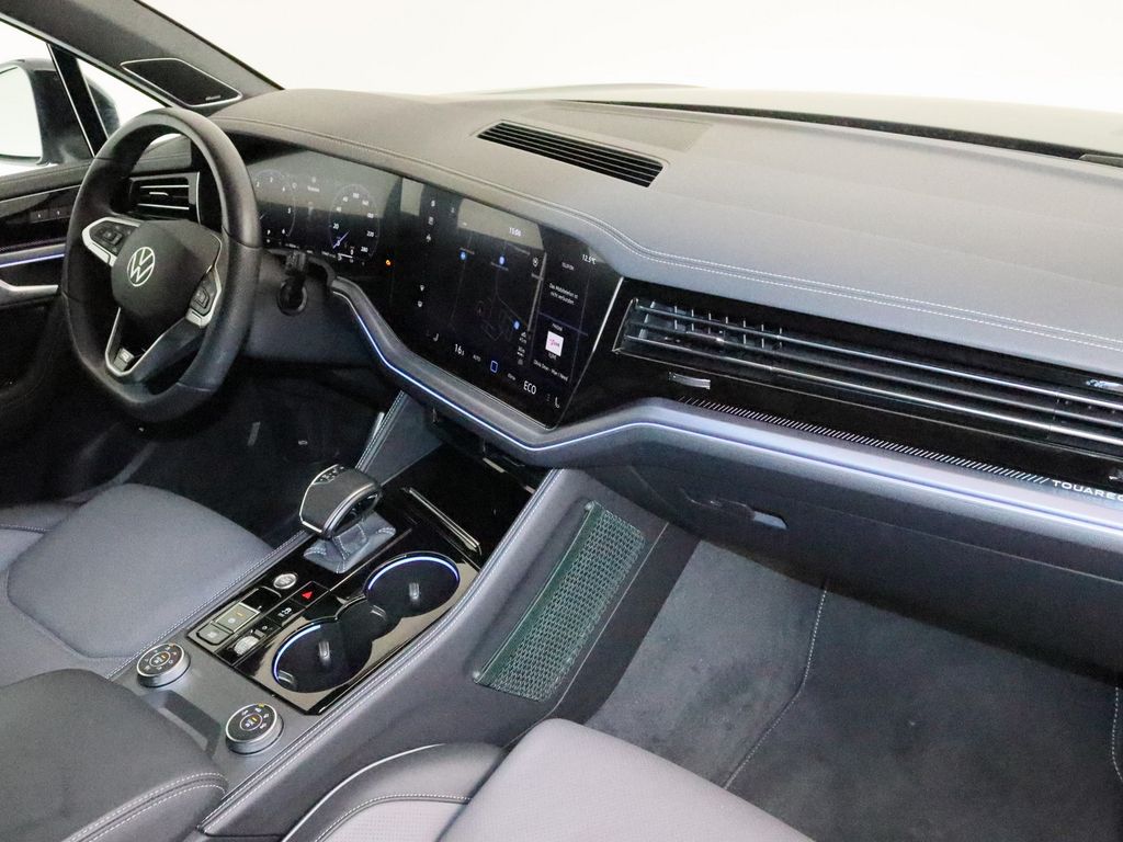 Volkswagen Touareg 2025