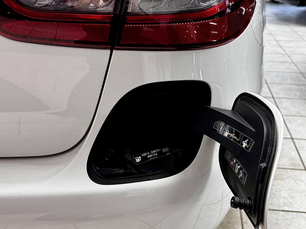 Mercedes-Benz C 300 2020