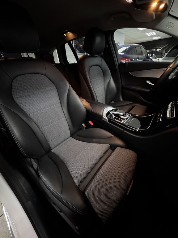 Mercedes-Benz C 300 2020