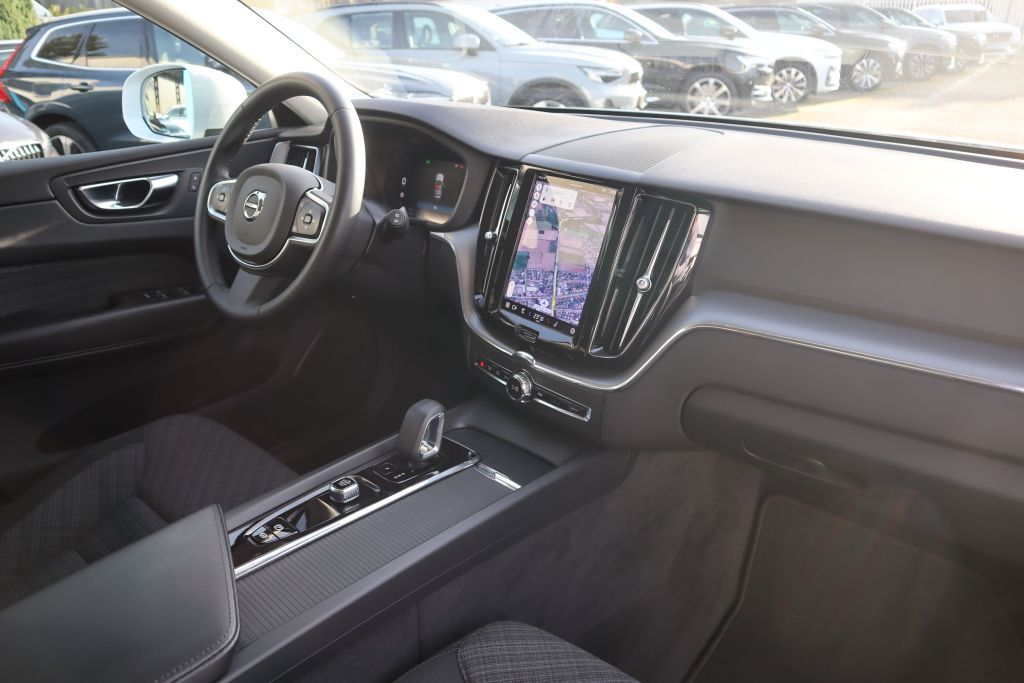 Volvo XC60 2022