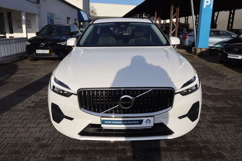 Volvo XC60 2022