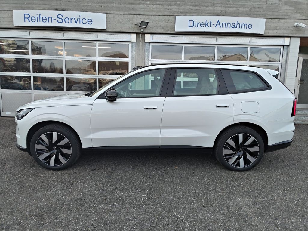 Volvo EX90 2025