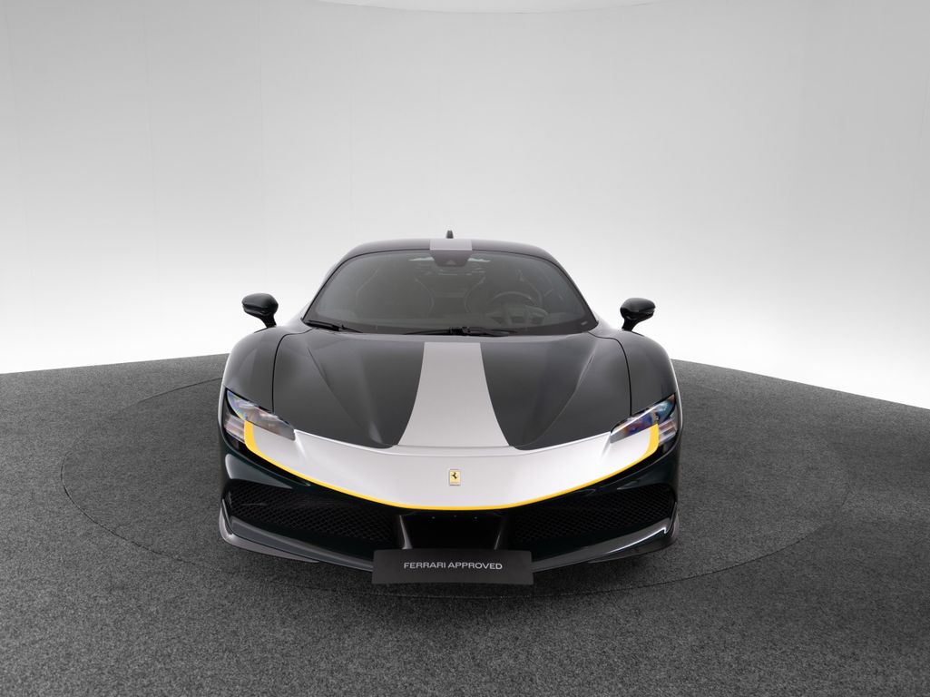 Ferrari SF90 2021