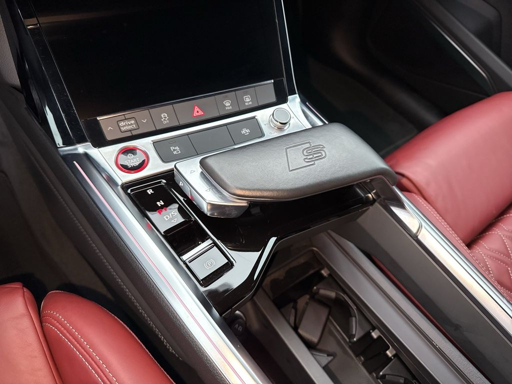 Audi e-tron 2022
