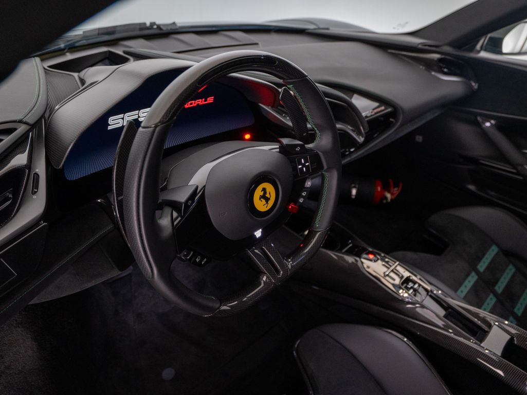 Ferrari SF90 2021