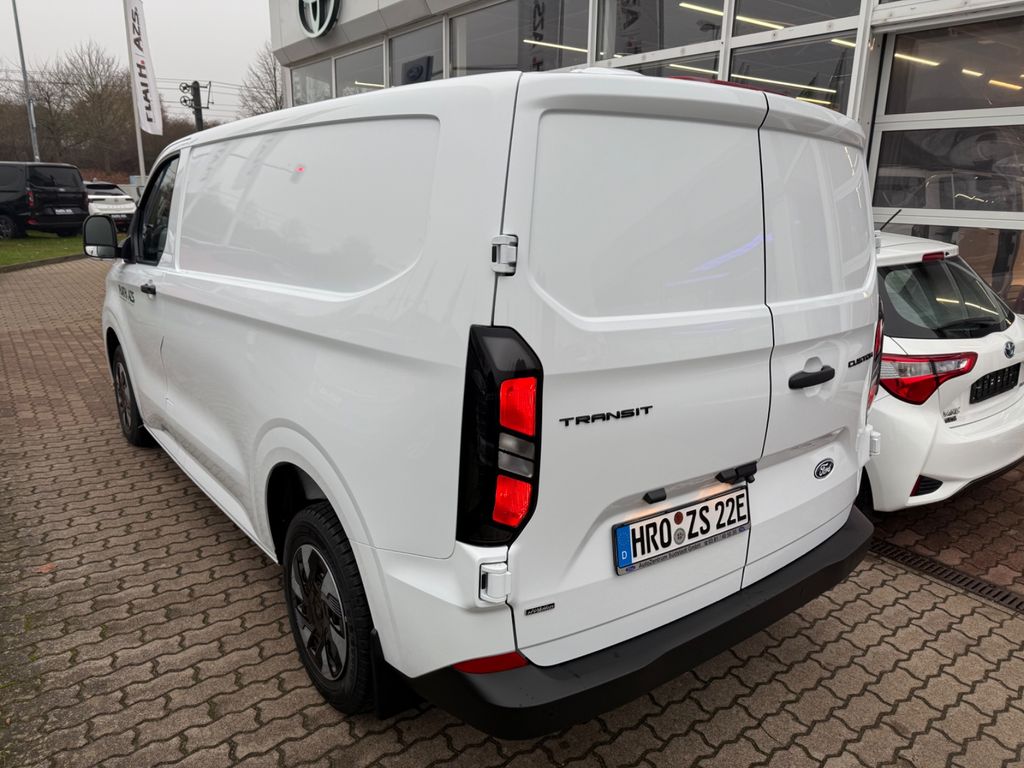 Ford Transit Custom 2025