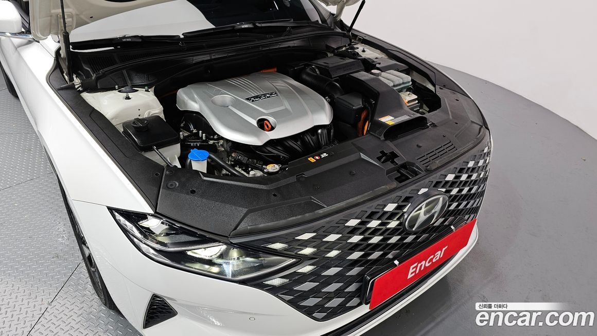 Hyundai Grandeur 2020