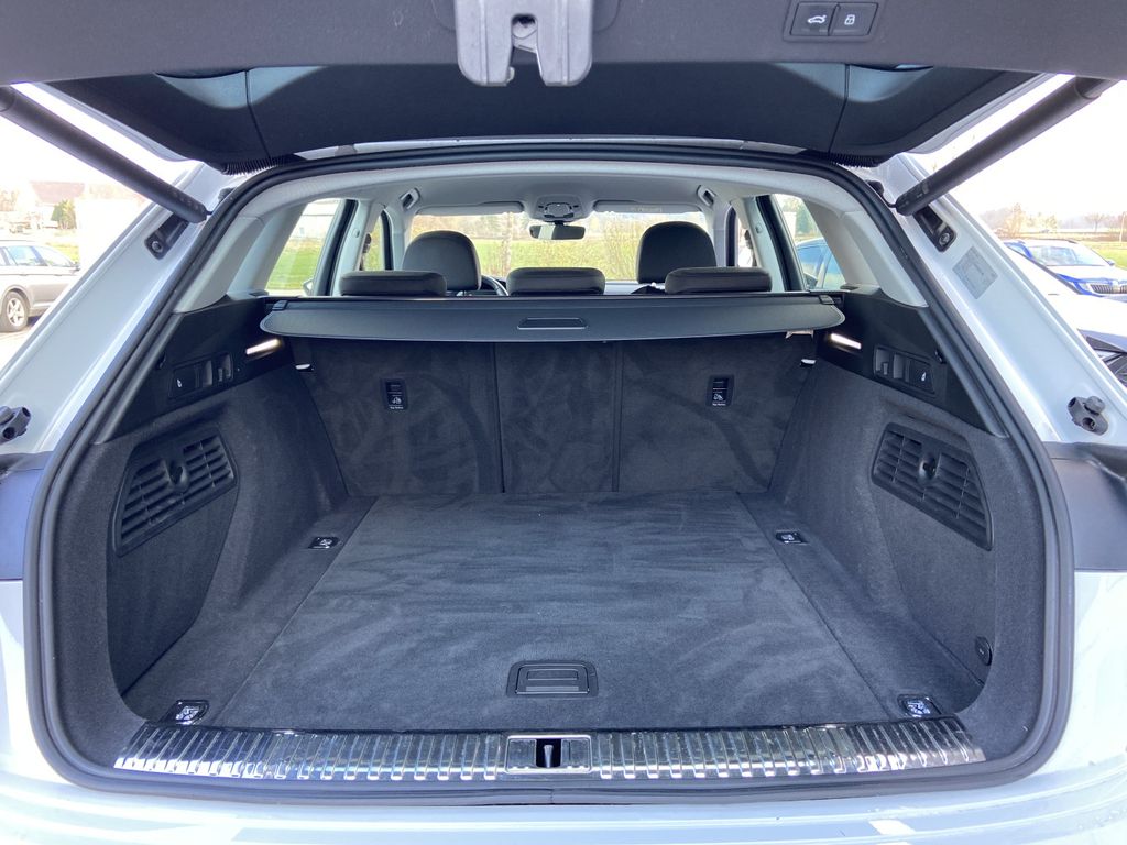 Audi e-tron 2022