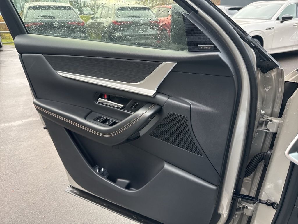 Mazda CX-60 2025