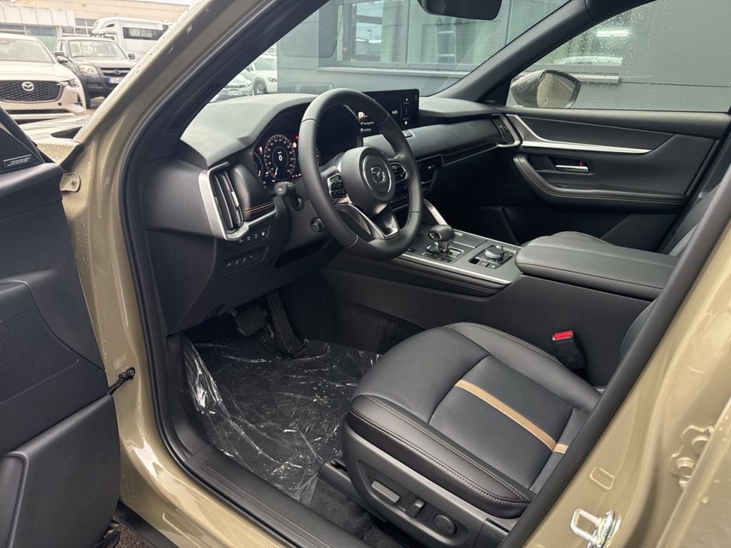 Mazda CX-60 2025