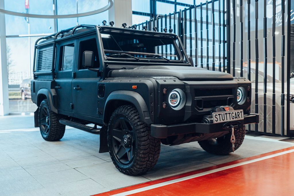 Land Rover Defender 2013