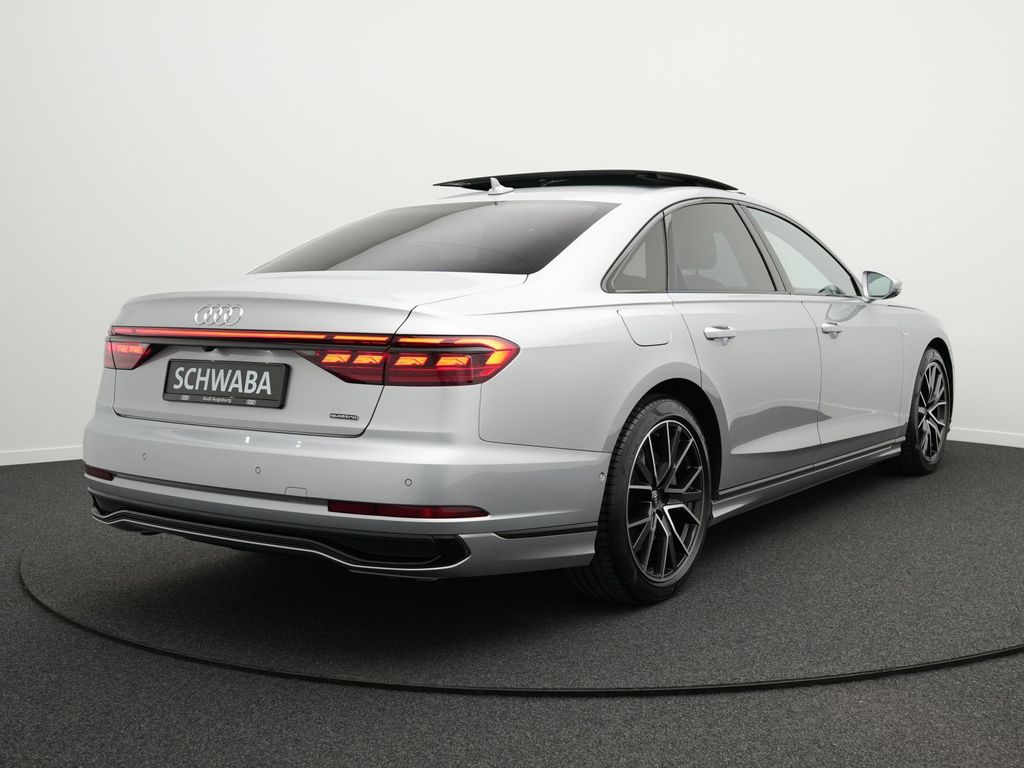 Audi A8 2022