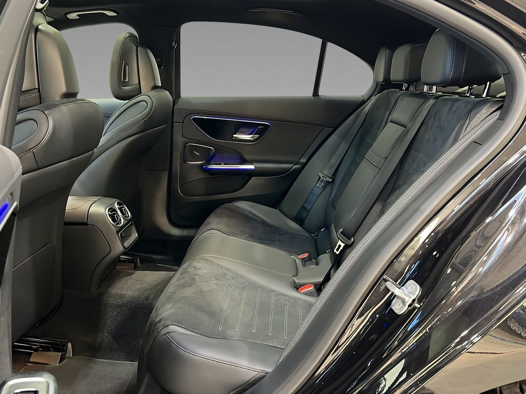 Mercedes-Benz C 200 2025