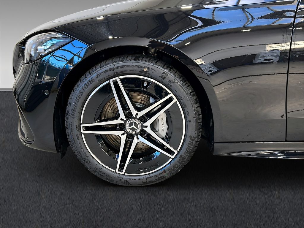 Mercedes-Benz C 200 2025
