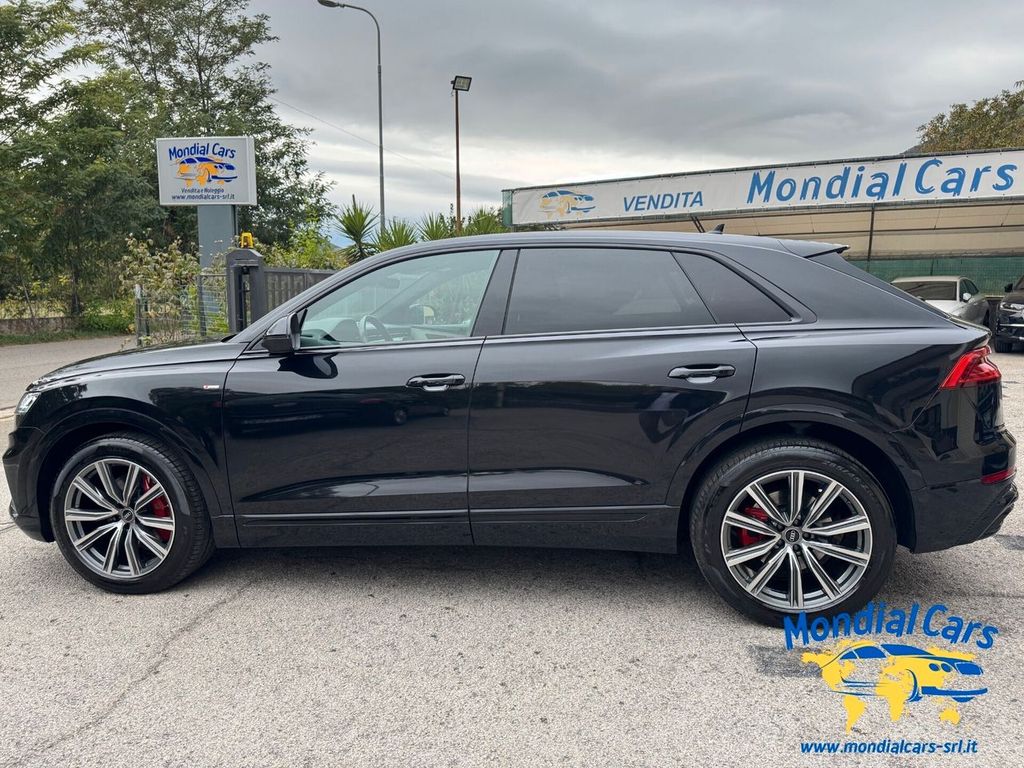 Audi Q8 2021